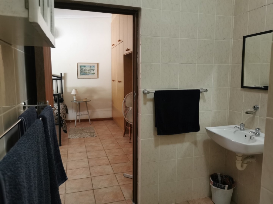 5 Bedroom Property for Sale in Piketberg Western Cape